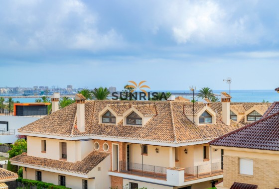 Apartment · Resale - Torrevieja · Alicante · Spain