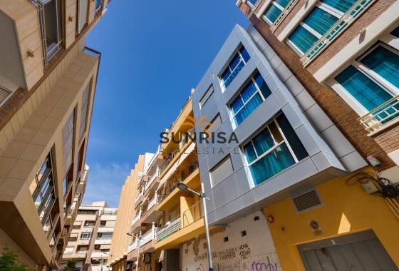 Penthouse · Resale - Torrevieja · Centro · Alicante · Spain
