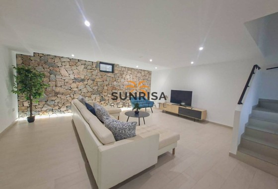Villa · Resale - Rojales · Alicante · Spain