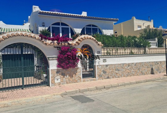 Villa · Resale - Orihuela Costa · Villamartín · Alicante · Spain