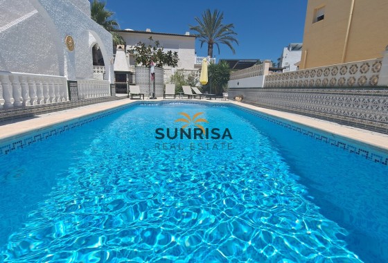 Villa · Resale - Orihuela Costa · Villamartín · Alicante · Spain