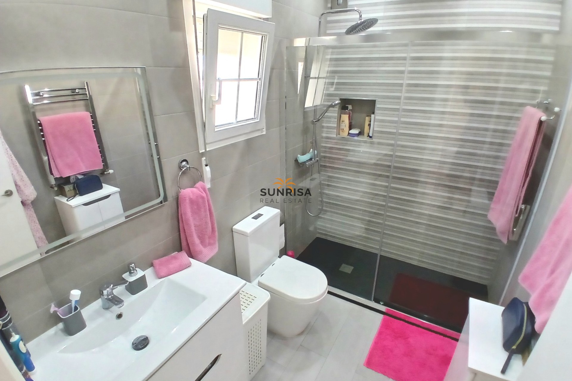 Resale - Villa - Orihuela Costa