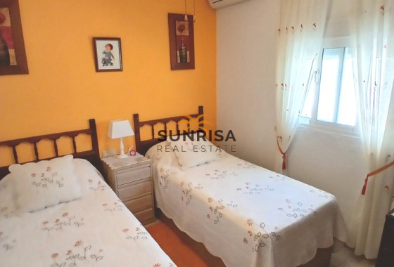 Villa · Resale - Orihuela Costa · Villamartín · Alicante · Spain