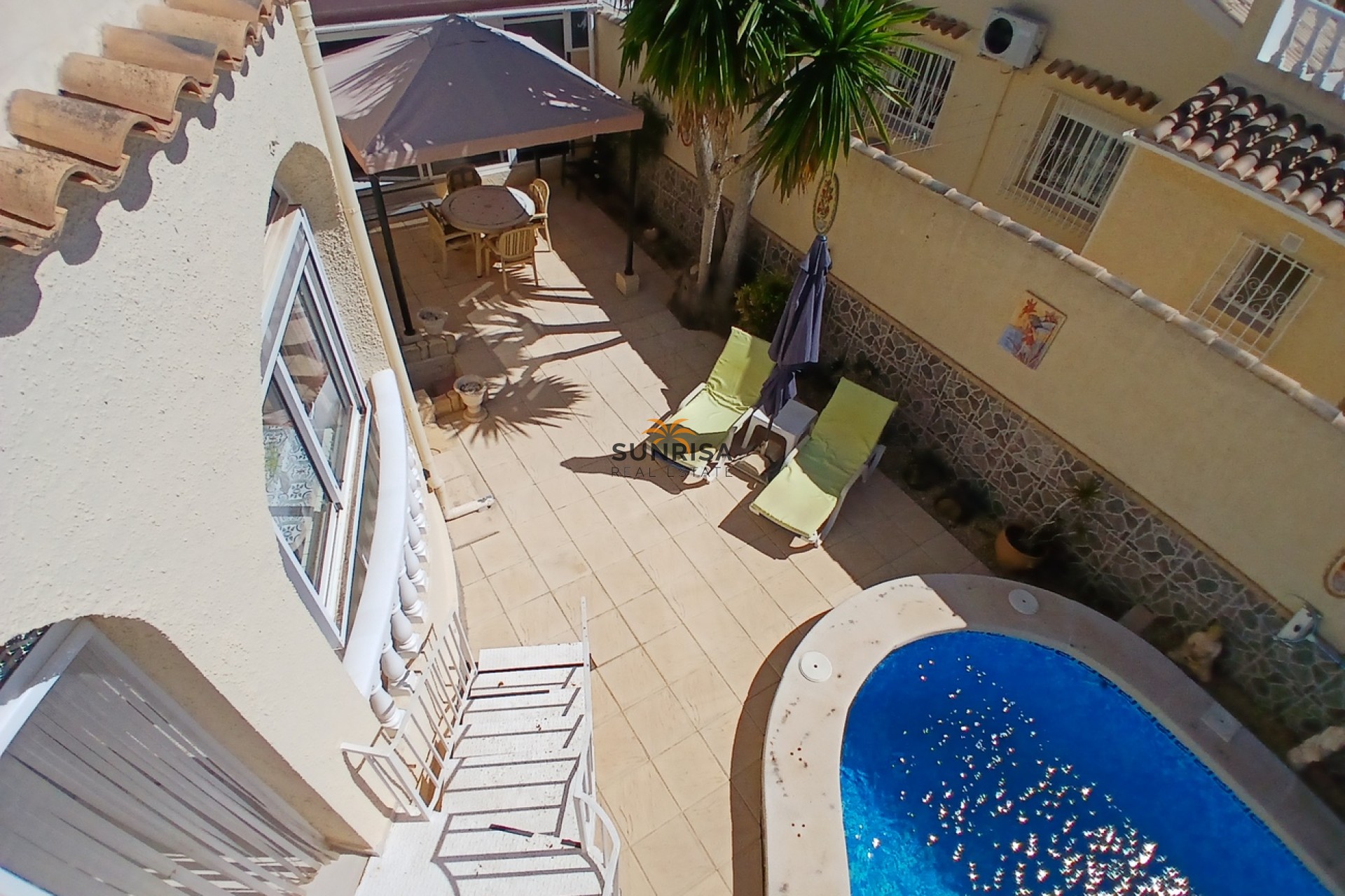 Resale - Villa - Orihuela Costa