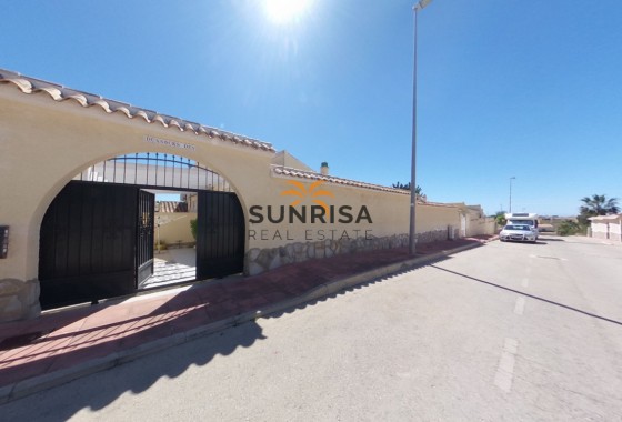 Villa · Resale - Orihuela Costa · Villamartín · Alicante · Spain