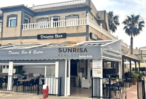 Commercial premises · Resale - Orihuela Costa · Villamartín · Alicante · Spain