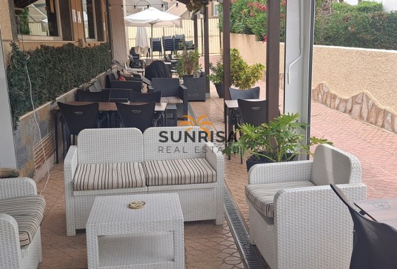 Commercial premises · Resale - Orihuela Costa · Villamartín · Alicante · Spain