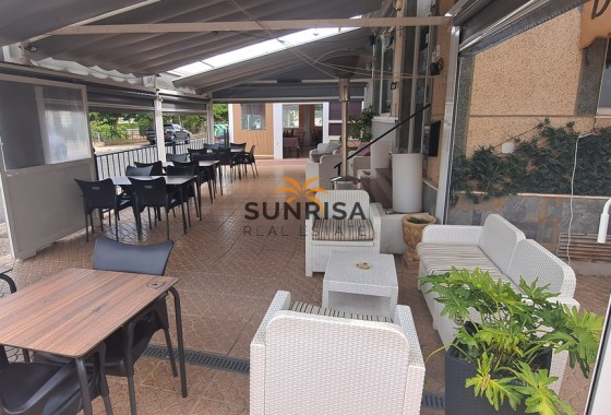 Commercial premises · Resale - Orihuela Costa · Villamartín · Alicante · Spain