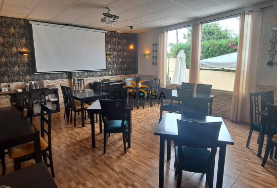 Commercial premises · Resale - Orihuela Costa · Villamartín · Alicante · Spain