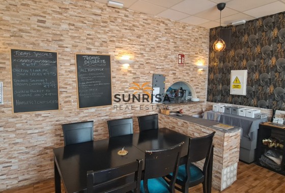 Commercial premises · Resale - Orihuela Costa · Villamartín · Alicante · Spain