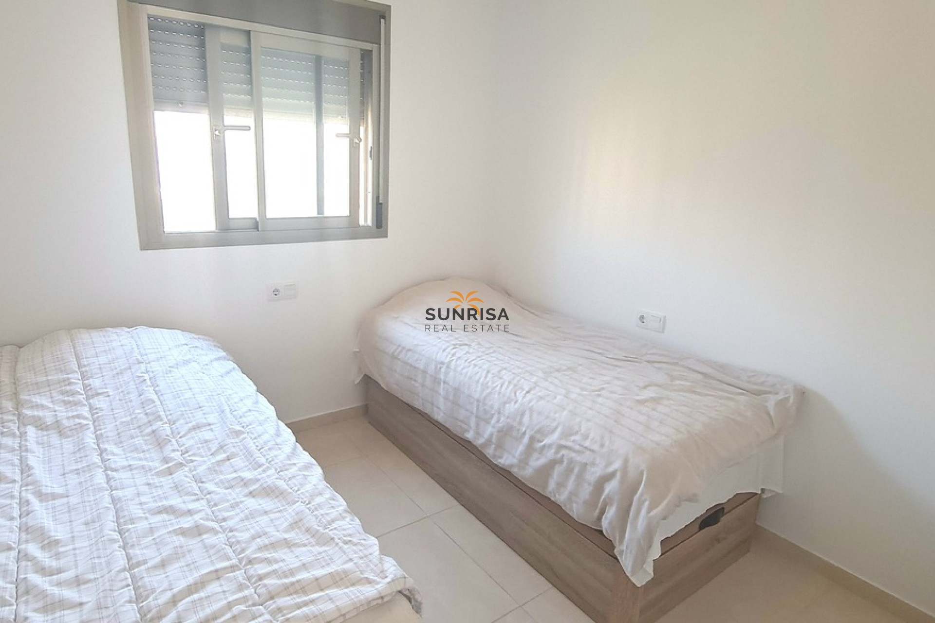 Resale - Apartment - Orihuela Costa