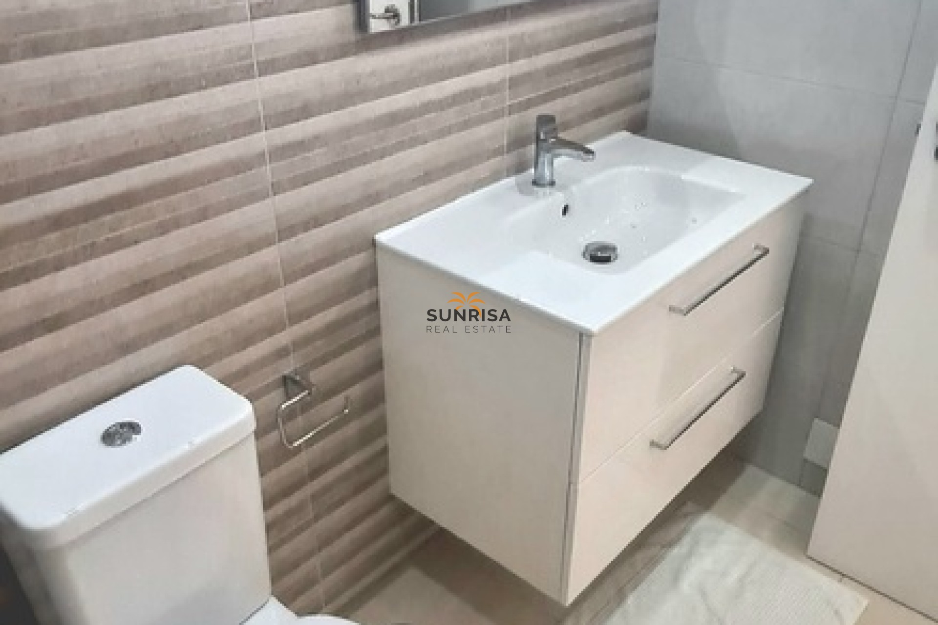 Resale - Apartment - Orihuela Costa