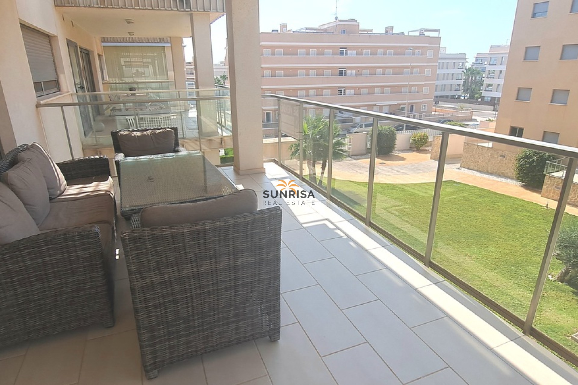 Resale - Apartment - Orihuela Costa