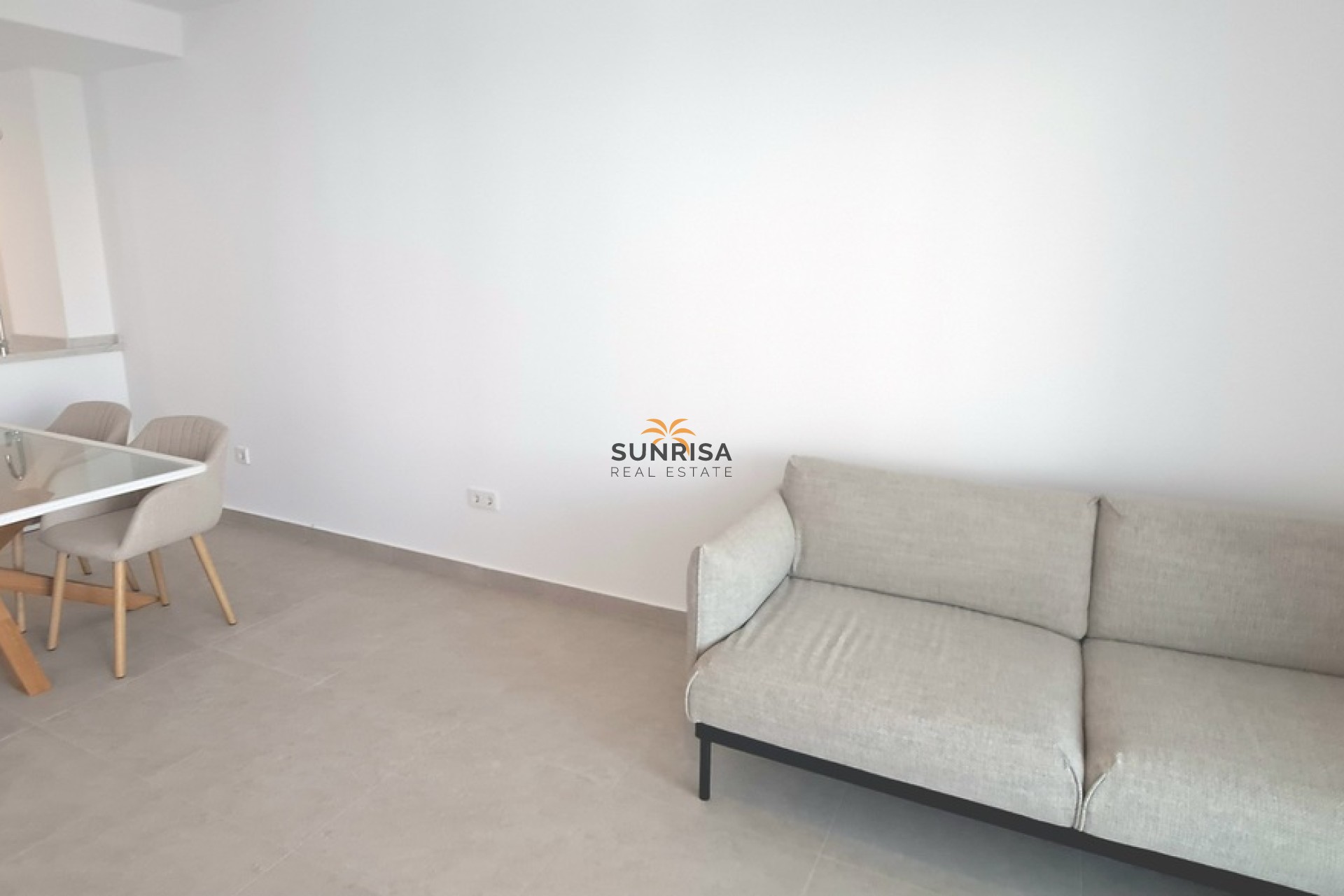 Resale - Apartment - Orihuela Costa