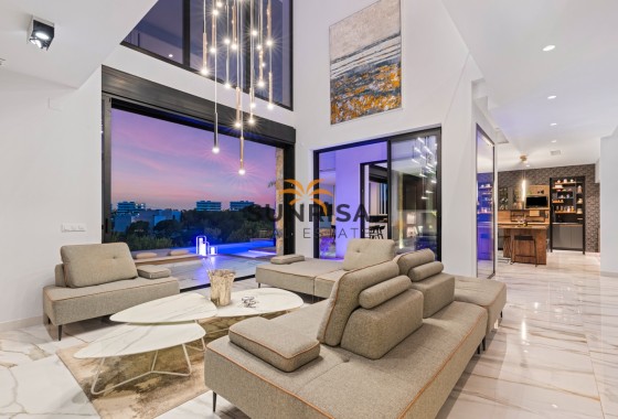 Villa · Herverkoop - Orihuela Costa · Las Colinas Golf · Alicante · Spanje
