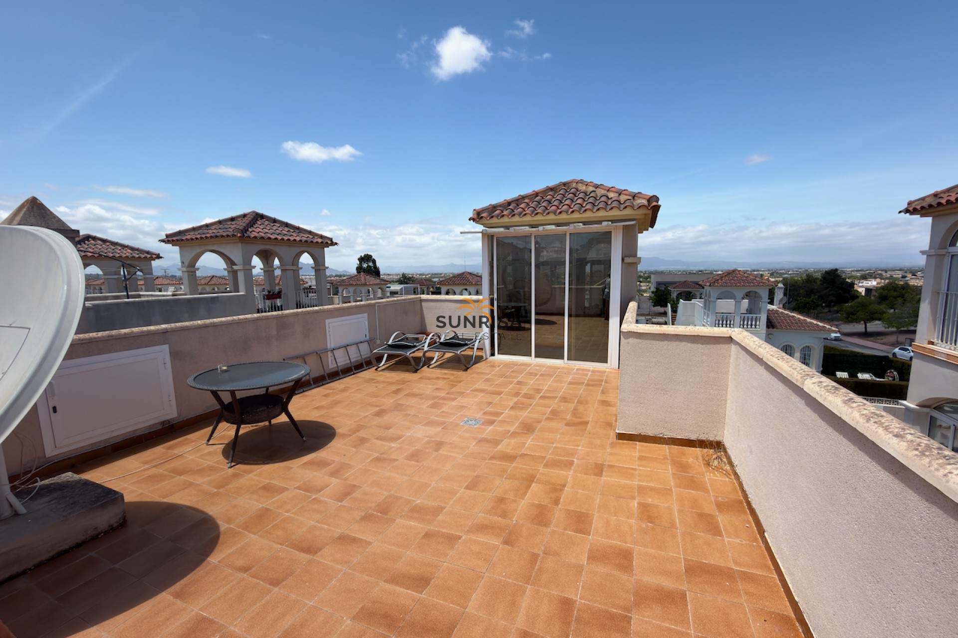 Resale - Villa - Benimar