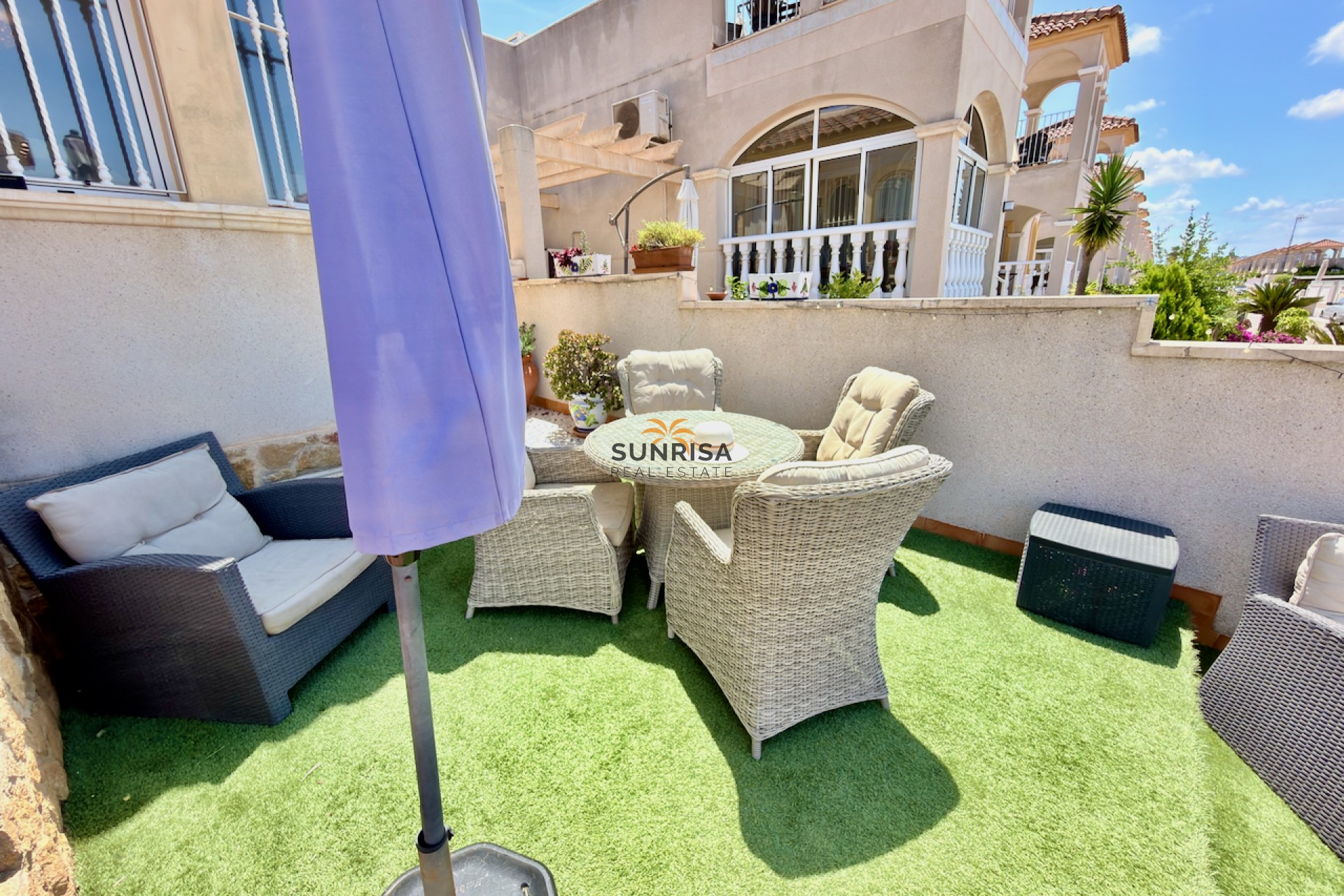 Resale - Villa - Benimar