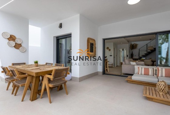 Villa · Resale - Dolores · Alicante · Spain