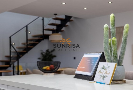Villa · Resale - Dolores · Alicante · Spain