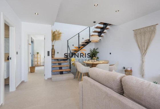 Villa · Resale - Dolores · Alicante · Spain