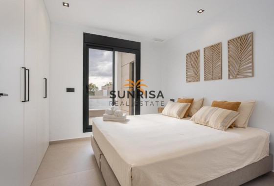 Villa · Resale - Dolores · Alicante · Spain
