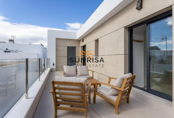 Villa · Resale - Dolores · Alicante · Spain