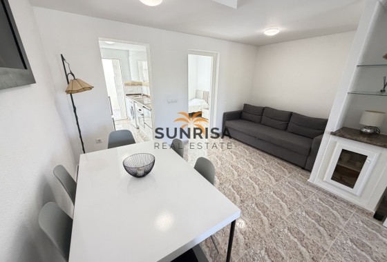 Townhouse · Resale - Villamartin · Alicante · Spain