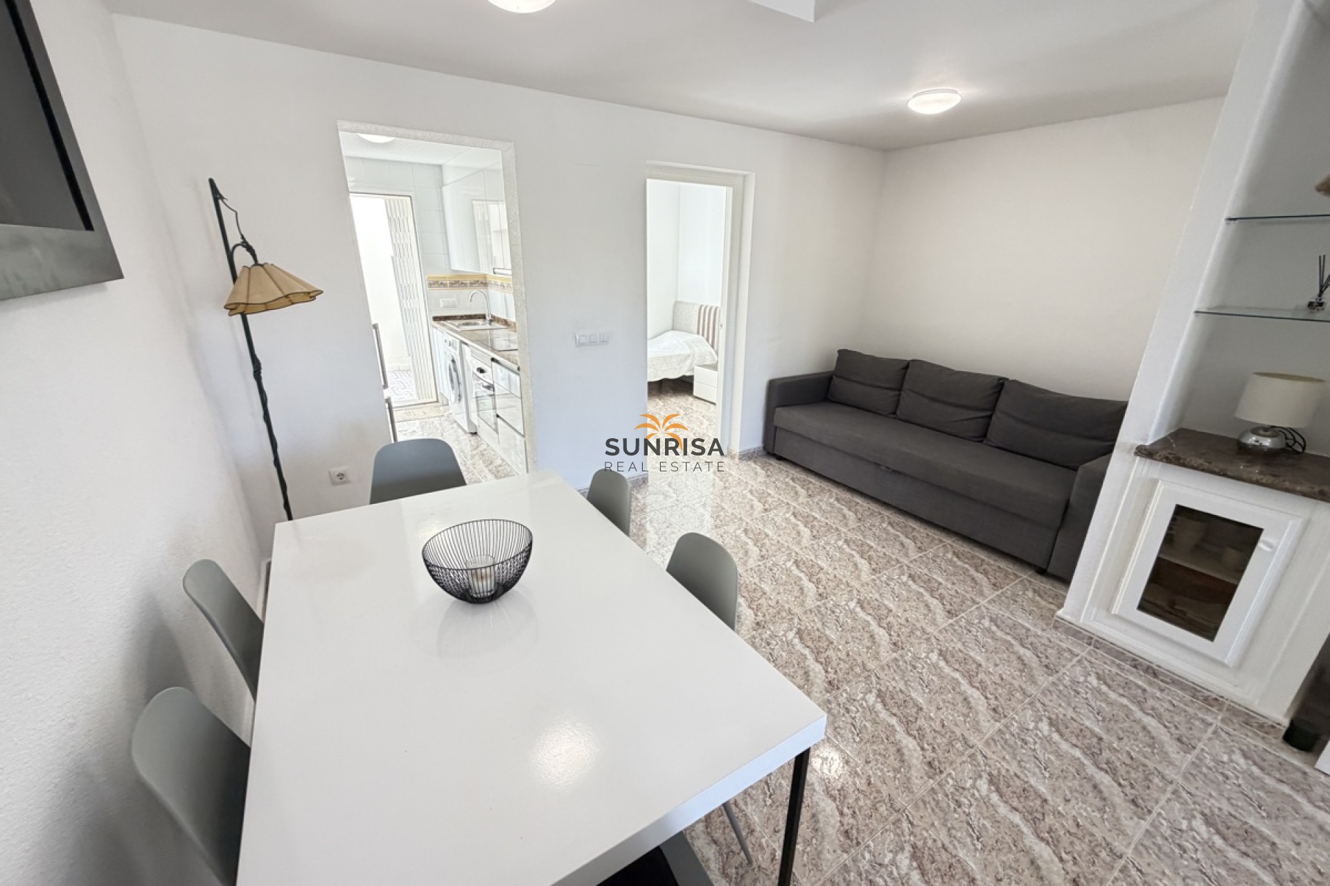 Resale - Townhouse - Villamartin