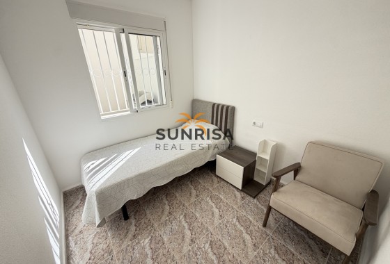 Townhouse · Resale - Villamartin · Alicante · Spain