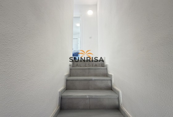 Townhouse · Resale - Villamartin · Alicante · Spain