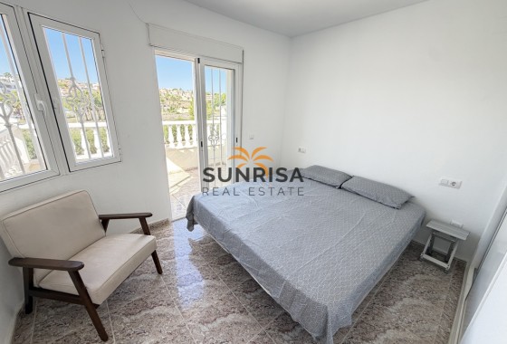 Townhouse · Resale - Villamartin · Alicante · Spain