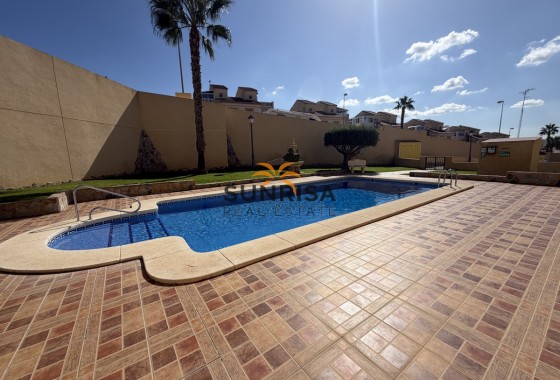 Townhouse · Resale - Villamartin · Alicante · Spain