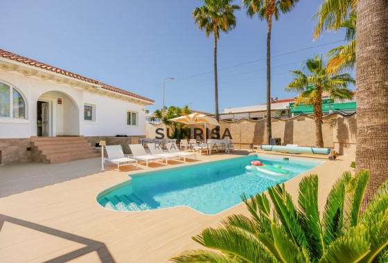 Villa · Resale - Ciudad Quesada - Rojales · Alicante · Spain
