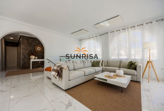 Villa · Resale - Ciudad Quesada - Rojales · Alicante · Spain
