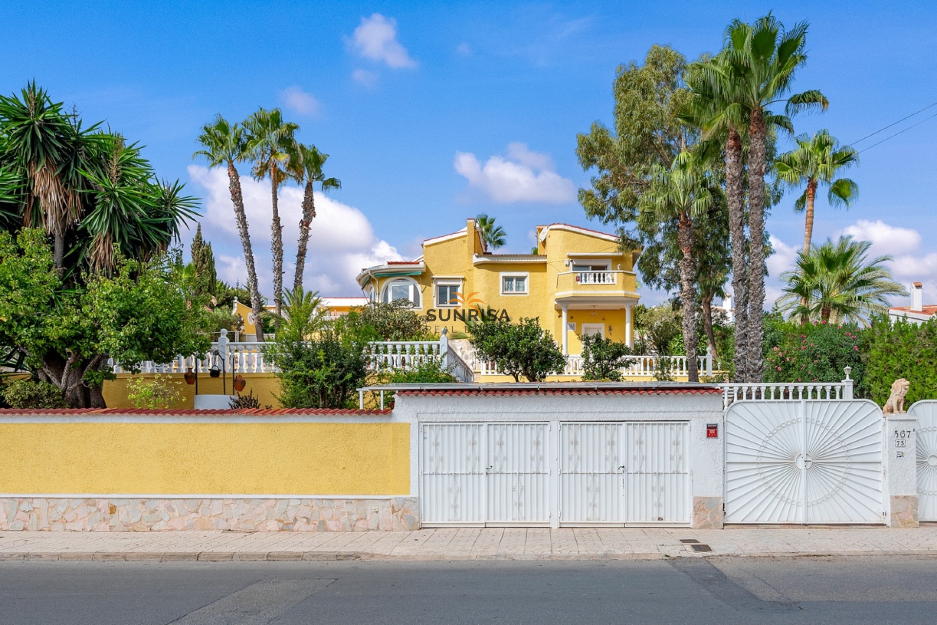 Resale - Villa - Ciudad Quesada