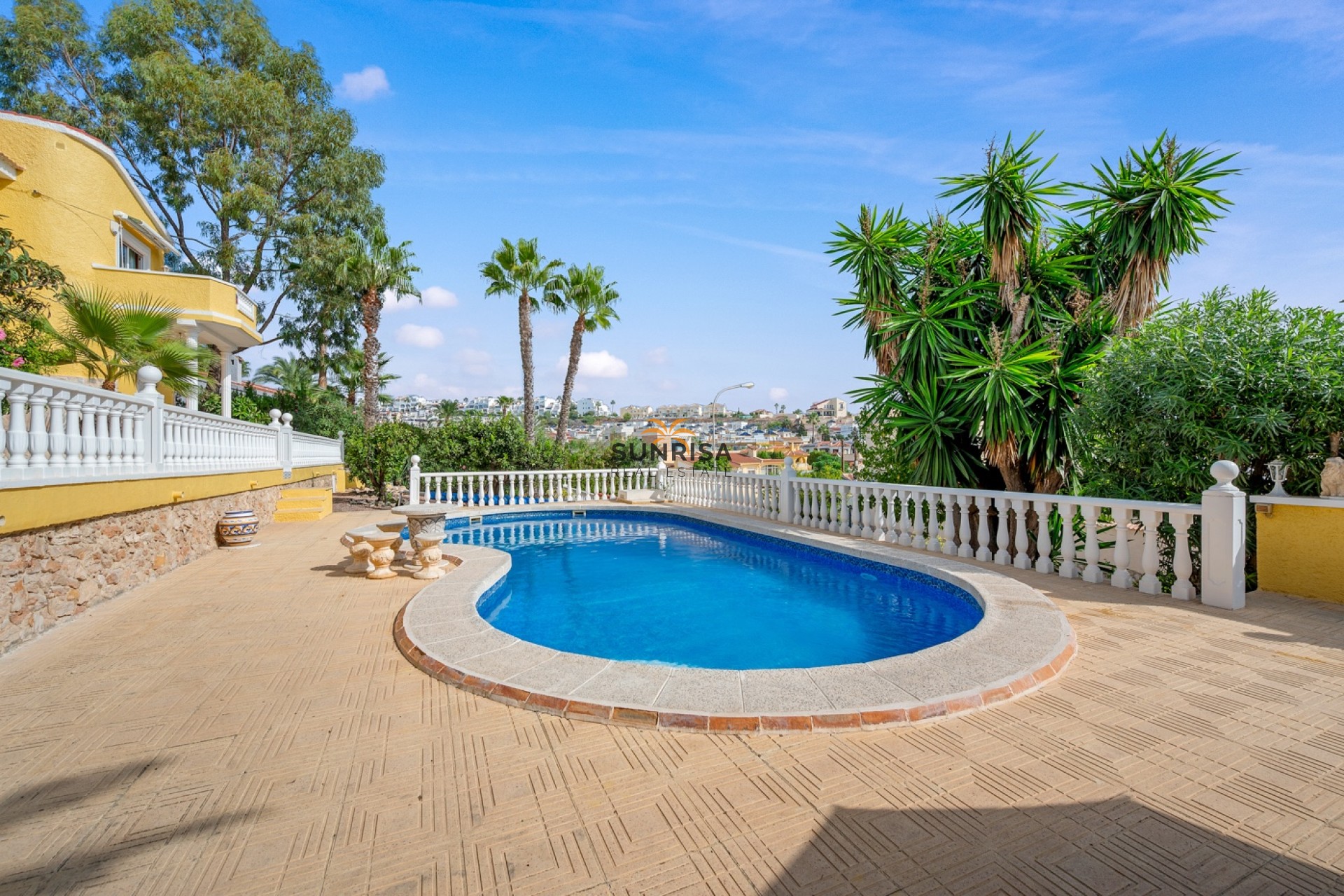 Resale - Villa - Ciudad Quesada
