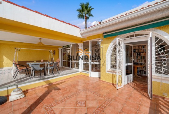 Villa · Resale - Ciudad Quesada · Alicante · Spain