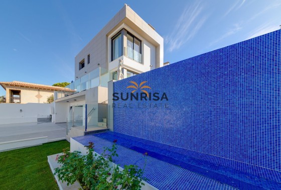 Villa · Reventa - Torrevieja · Alicante · España