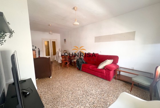 Apartment · Resale - Guardamar del Segura · Alicante · Spain
