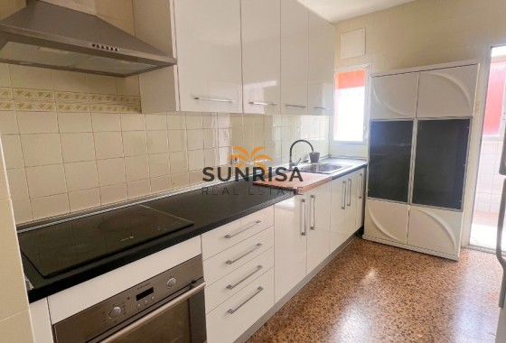 Apartment · Resale - Guardamar del Segura · Alicante · Spain