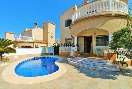 Villa · Resale - Orihuela Costa · Villamartín · Alicante · Spain