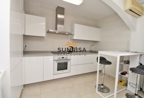 Villa · Resale - Orihuela Costa · Villamartín · Alicante · Spain