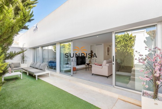 Apartment · Resale - Torrevieja · Los Balcones · Alicante · Spain