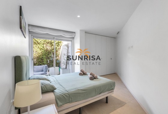 Apartment · Resale - Torrevieja · Los Balcones · Alicante · Spain