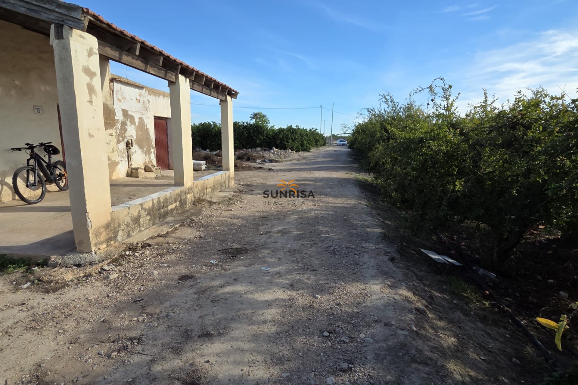 Resale - Country house - Albatera