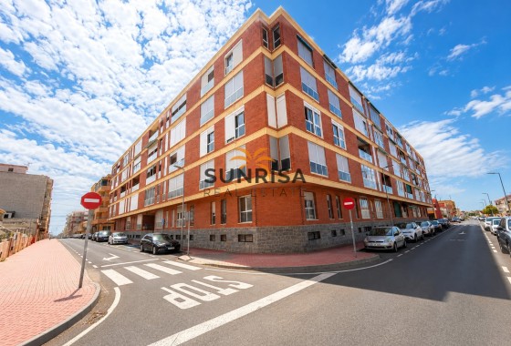 Apartment · Resale - Torrevieja · Alicante · Spain