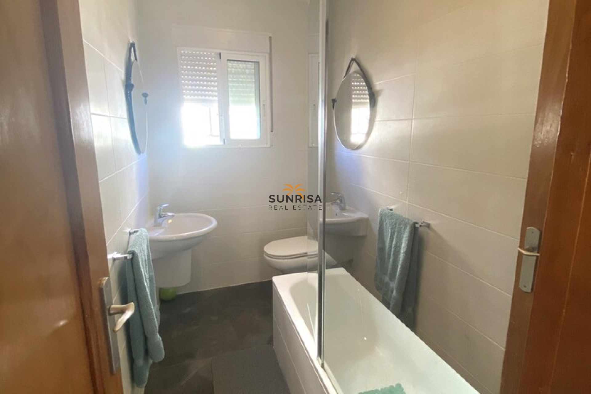 Resale - Villa - Orihuela Costa