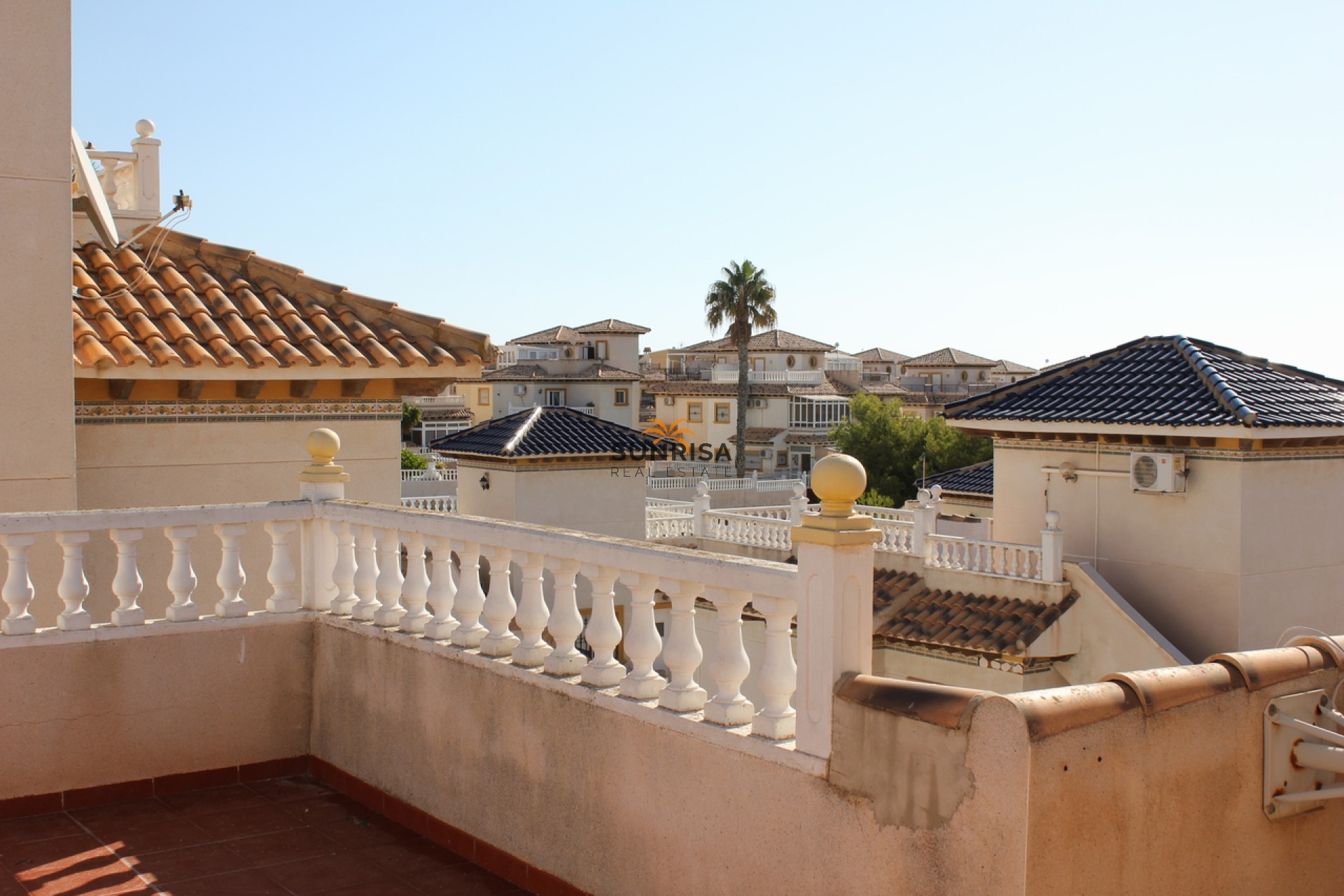 Resale - Villa - Orihuela Costa