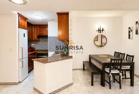 Apartment · Resale - Torrevieja · Playa de los Locos · Alicante · Spain