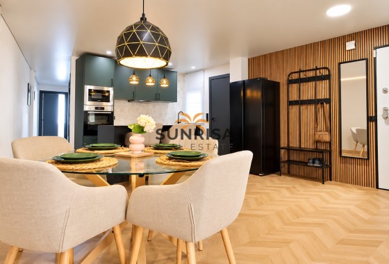 Apartment · Resale - Torrevieja · Alicante · Spain